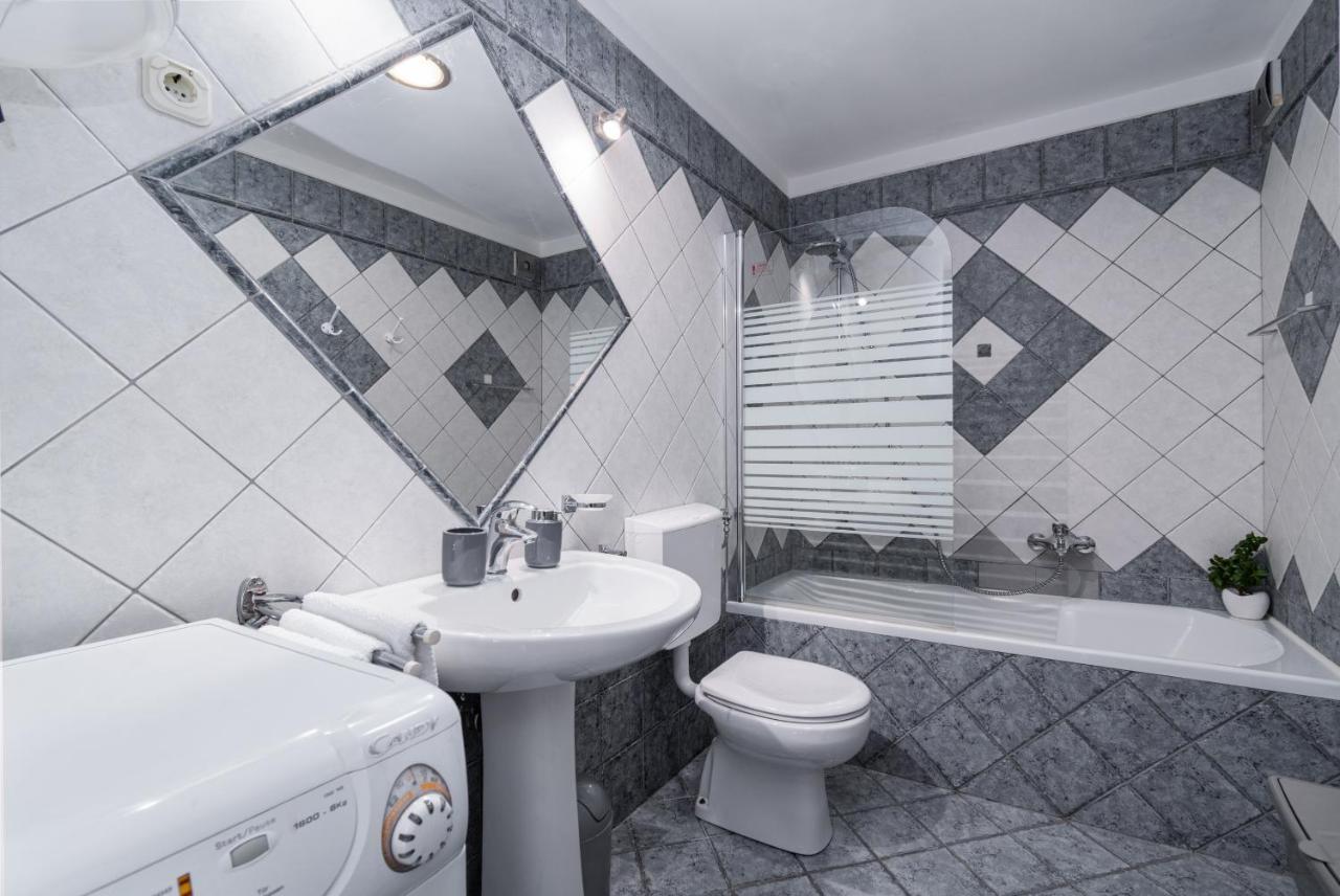 Apartments With Wifi Rijeka - 7825 Екстериор снимка